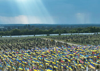 Ex-Ministerpräsident Asarow: Kiews Verluste haben halbe Million Menschen überschritten