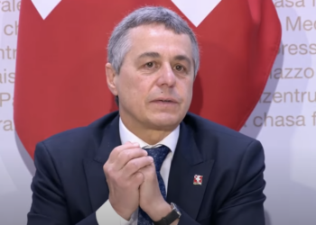 Friedensgipfel als Lachnummer und "Stunde Null" der Schweizer Neutralität