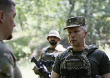 General Syrski sah sich immer als Russe und nie als Ukrainer - Stiefsohn packt aus