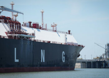 Medien: Russland schafft angesichts neuer Sanktionen auch Schattenflotte für LNG-Transporte