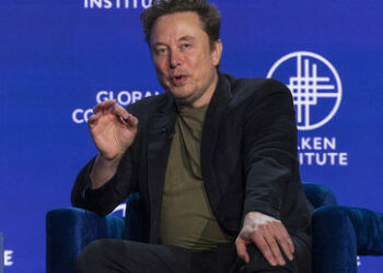 Musk warnt Mitarbeiter vor möglichem iPhone-Verbot