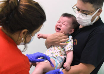 Neue Infrastruktur für Impfstoff- und Maskendeals: Zwei Bundesländer legen Pandemie-Zentrallager an