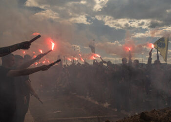 Peskow: Um Russland zu schaden, flirten die USA mit Neonazis