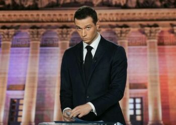 Vorgezogene Wahl in Frankreich: Rassemblement National vor Wahlsieg