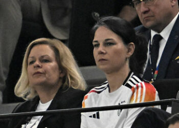 Baerbocks Reden: Gefangen in einer Welt ohne eigene Gedanken