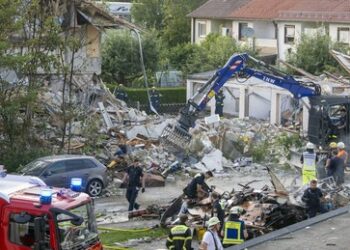 Bayern: Explosion eines Wohnhauses sorgt für 17-jährigen Toten im Nachbarhaus