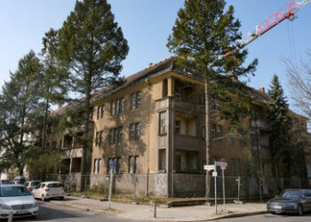 Berlin: CDU-Abgeordnete will russisches Eigentum aufkaufen und Erlös nach Kiew schicken