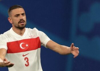 Causa Demiral: Wird der Spieler durch die UEFA für zwei EM-Spiele gesperrt?