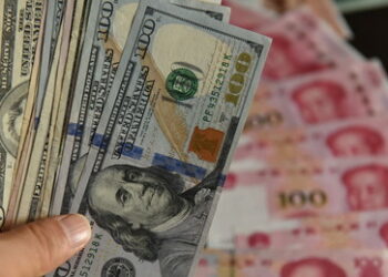 Finanzen: Chinesische Fonds stoßen massenweise US-Anleihen ab