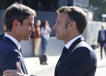 Frankreich: Macron nimmt Attals Rücktritt an