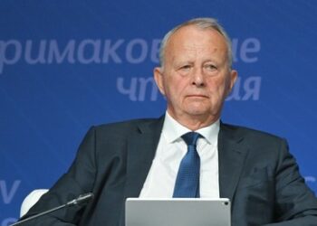 Führender russischer Politologe: "Die Welt steht am Rand eines Abgrunds"