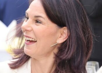 Kanzlerkandidatur: Baerbock konzentriert sich jetzt voll auf das, was sie nicht kann