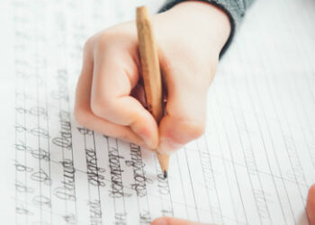 Lettland: Verfassungsgericht bestätigt Gesetz zum Verbot von Russisch an Schulen