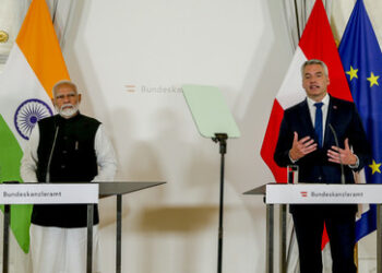 Nach Treffen mit Putin: Modi diskutiert in Österreich über den Ukraine-Krieg