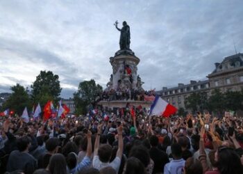 Nach der Frankreich-Wahl: Das "Linksbündnis" als überraschender Sieger und erwartete Randale