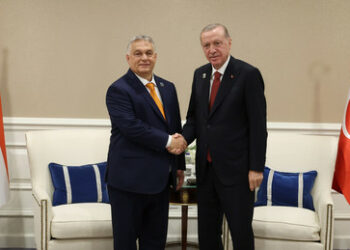 Orbán stellt den europäischen Kriegstreibern eine Falle