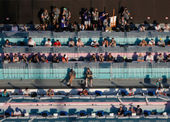 Paris erklärt Nichtzulassung russischer Journalisten mit rechtlichen Gründen