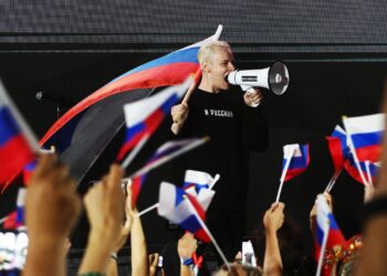 Russischer Popstar Shaman protestiert gegen Youtube-Verbot mit Konzert vor US-Botschaft