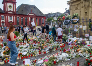 Schwere Vorwürfe: Mutter des in Mannheim erstochenen Polizisten rechnet mit Politik ab