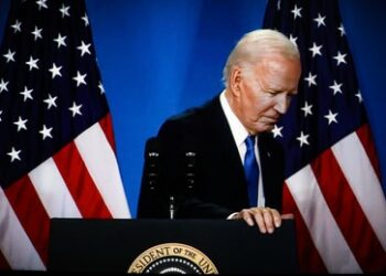 Selenskij ist Putin und Trump Vizepräsidentin ‒ Biden sorgt mit Aussetzern erneut für Diskussionen