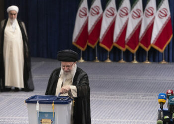 Stichwahl entscheidet: Wer wird Raisis Nachfolger als Irans Präsident?