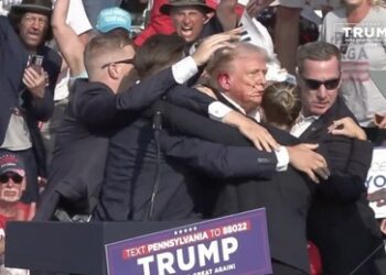 Trump erklärt sich bereit, mit dem FBI über Attentat zu sprechen