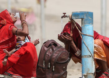 Über 100 Tote bei Massenpanik in Indien