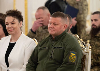 Ukrainischer Ex-Oberbefehlshaber vor britischem Institut: Vernichtung Russlands ist oberstes Ziel