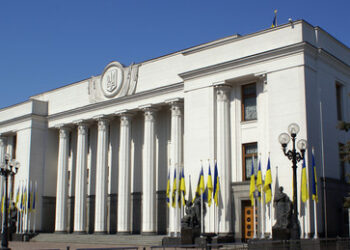 Wettlauf gegen die Zeit: Ukraine droht Zahlungsunfähigkeit