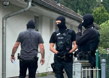 Zahlensymbolik und ein Hausmeister: Verfassungsschutz-Experte zerpflückt Faesers Compact-Verbot