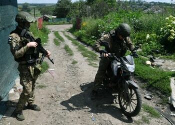 "Banzai-Angriffe"? Motorräder prägen Russlands neue Sturmtaktik