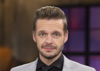 "Kabarettist" Schröder, Compact-Verbot und Rammstein-Demos: Recht nach Gutdünken