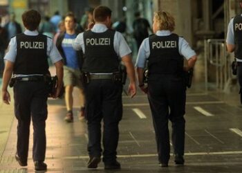 Bundespolizeibericht: Mehr Gewalt auf Bahnhöfen, Grenzkontrollen wirksam