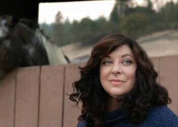 Ehemalige Biden-Beraterin Tara Reade gegenüber RT: "Redefreiheit ist in den USA eine Illusion"