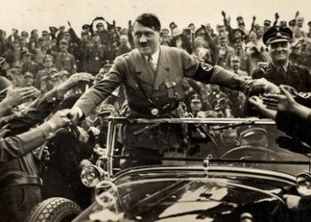 FSB enthüllt Dokumente: Hitler wollte Atombombe gegen Sowjetunion einsetzen