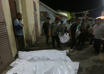 Gaza: Über 100 Tote nach israelischem Angriff auf Schule