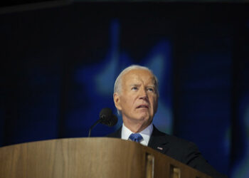 NYT: Bidens neue Nuklearstrategie umfasst Vorbereitung auf Konfrontationen mit Russland und China