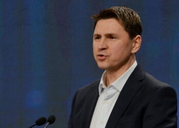 Selenskijs Top-Berater bestreitet Kiews Beteiligung an Nord-Stream-Sprengung