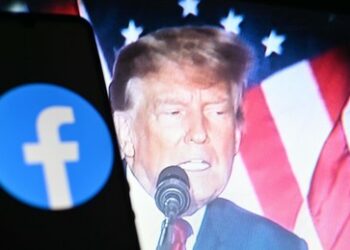 Trump warnt Zuckerberg vor Wahlbetrug:  "Er wird den Rest seines Lebens im Gefängnis verbringen"