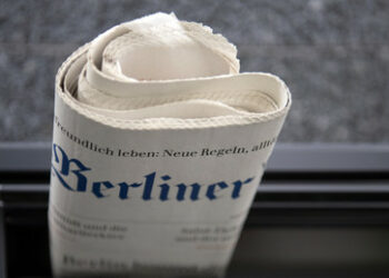 Aufforderung an Verfassungsschutz: "Stellen Sie sich in den Dienst des Volkes"