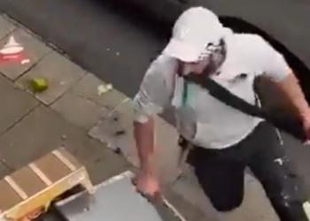 Brände und Machetenangriff: 30 Verletzte in Essen