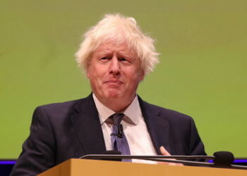 Britischer Ex-Premier drängt Olaf Scholz zur Taurus-Freigabe