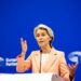 EU: Von der Leyen präsentiert die Kommission der Machtergreifung