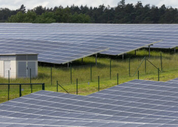 Energiewende: Stromkonsumenten belastet Einspeisevergütung doppelt