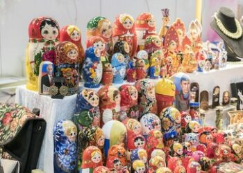 Gedanken des Balkonisten: Spionitis – Wie fühlen sich Spätaussiedler im Deutschland der Zeitenwende?