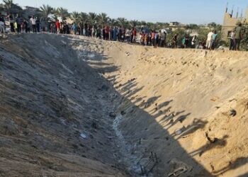 Israelische Luftstreitkräfte attackieren Chan Junis – mindestens 40 Tote