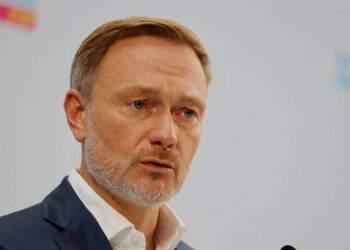 Lindner an Arbeitnehmer: "Wir werden alle mehr tun müssen als unsere Pflicht"