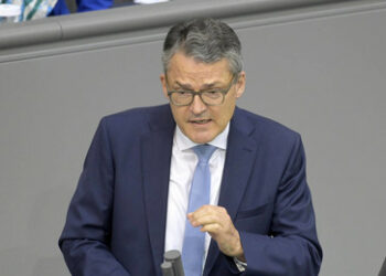 Nach Scholz Vorstoß – Kiesewetter bleibt dabei: Frieden keine Lösung