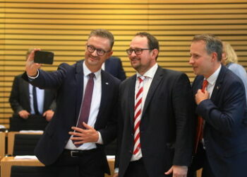 Nach dem Showdown im Landtag: Wozu dieses Thüringer Theater?