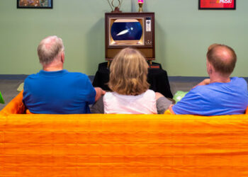 Rundfunkreform 2025: Streichkonzert und Stärkung digitaler Monopole